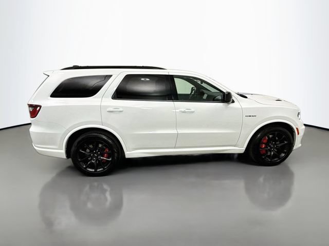 Used 2023 Dodge Durango R/T w/ Tow 'N Go Package AWD/4WD image 8