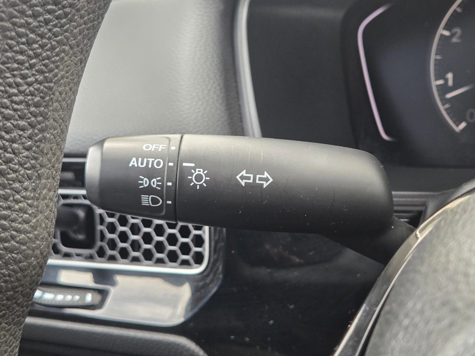 Certified 2024 Honda Civic LX image 23