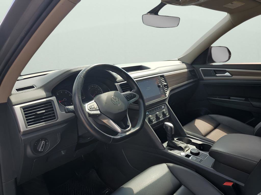 Used 2021 Volkswagen Atlas SE image 28