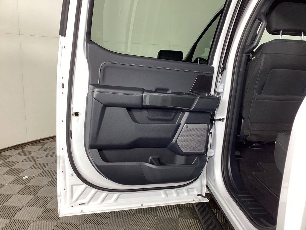 Used 2023 Ford F150 XLT w/ Equipment Group 302A High image 13