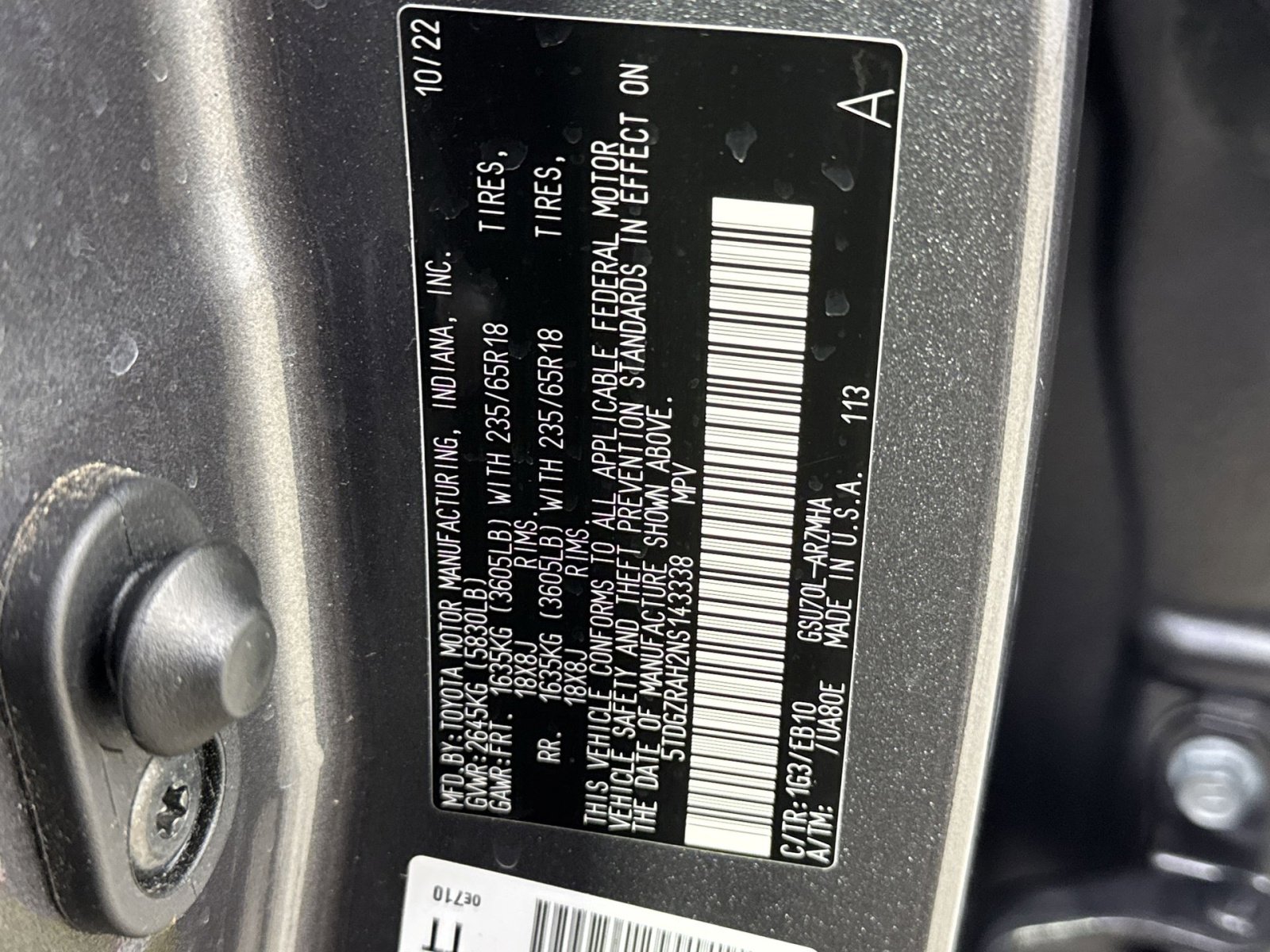Used 2022 Toyota Highlander XLE FWD image 43