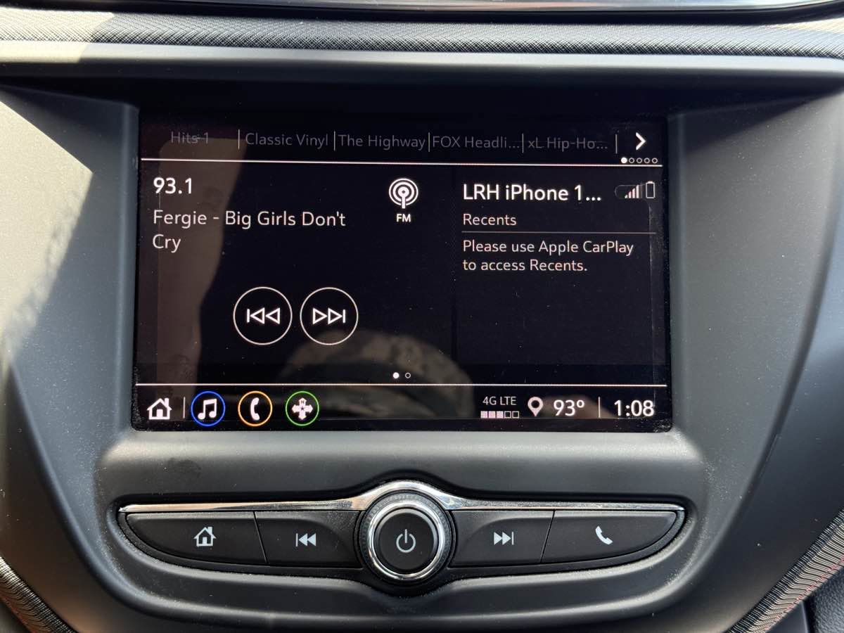 Used 2023 Chevrolet TrailBlazer RS image 33