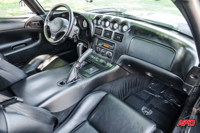 Used 1996 Dodge Viper GTS image 20