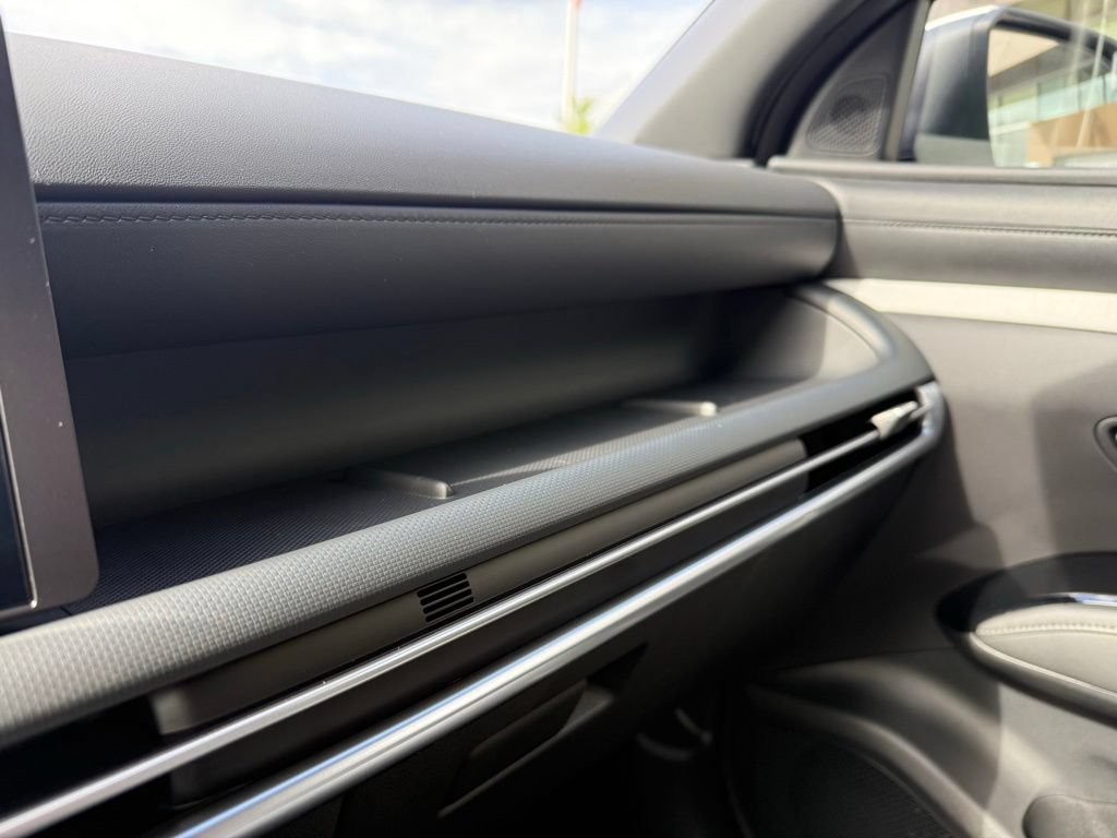 Certified 2025 Hyundai Santa Cruz SEL AWD/4WD image 27