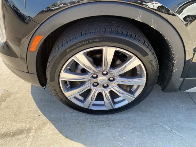 Used 2019 Cadillac XT4 Premium Luxury AWD/4WD image 13