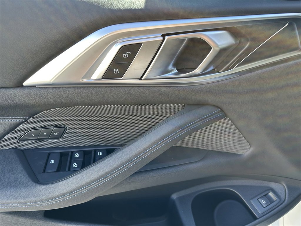 New 2026 BMW 430i Convertible w/ M Sport Package image 16