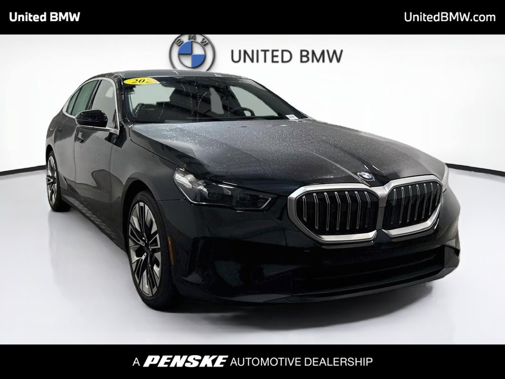 Certified 2027 BMW 540i xDrive AWD/4WD image 3