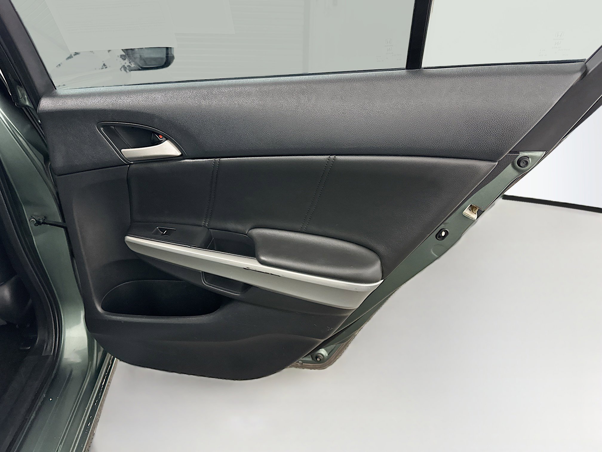 Used 2010 Honda Accord EX-L image 30