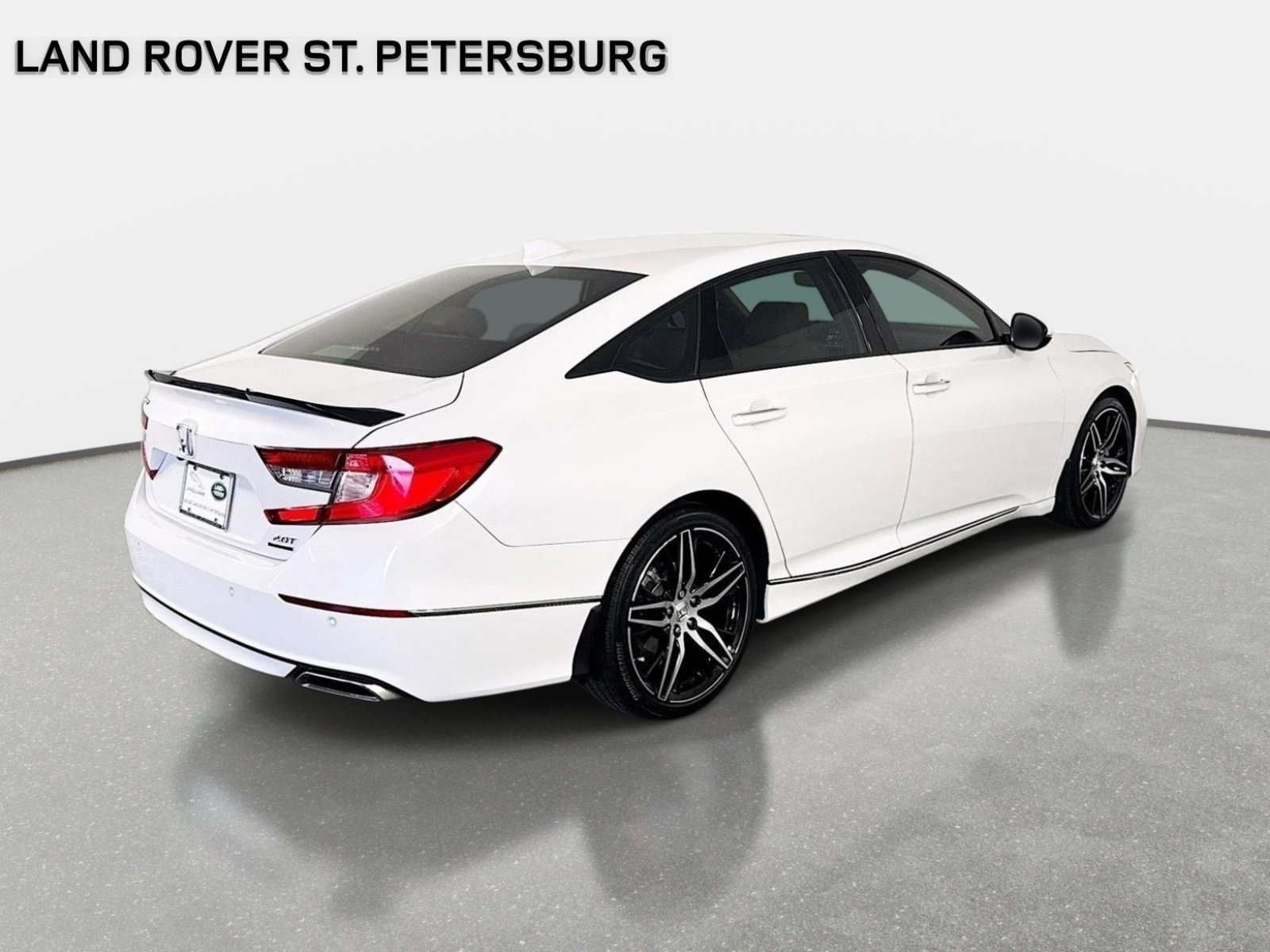 Used 2021 Honda Accord Touring image 6