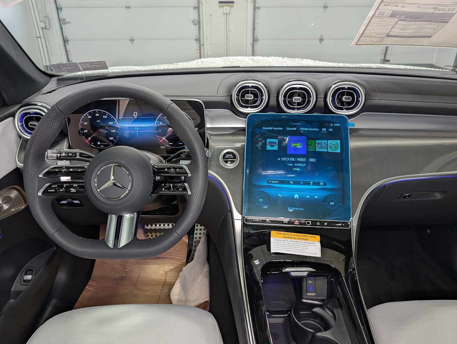 New 2027 Mercedes-Benz GLC 300 4MATIC image 17