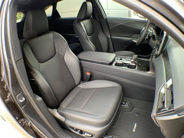 Used 2026 Lexus RX 350 Premium FWD image 25