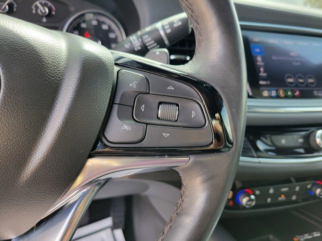 Used 2022 Buick Enclave Essence w/ Sport Touring Edition image 13