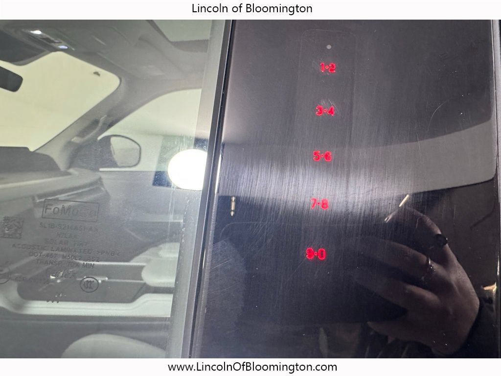 Certified 2025 Lincoln Navigator L Black Label AWD/4WD image 37