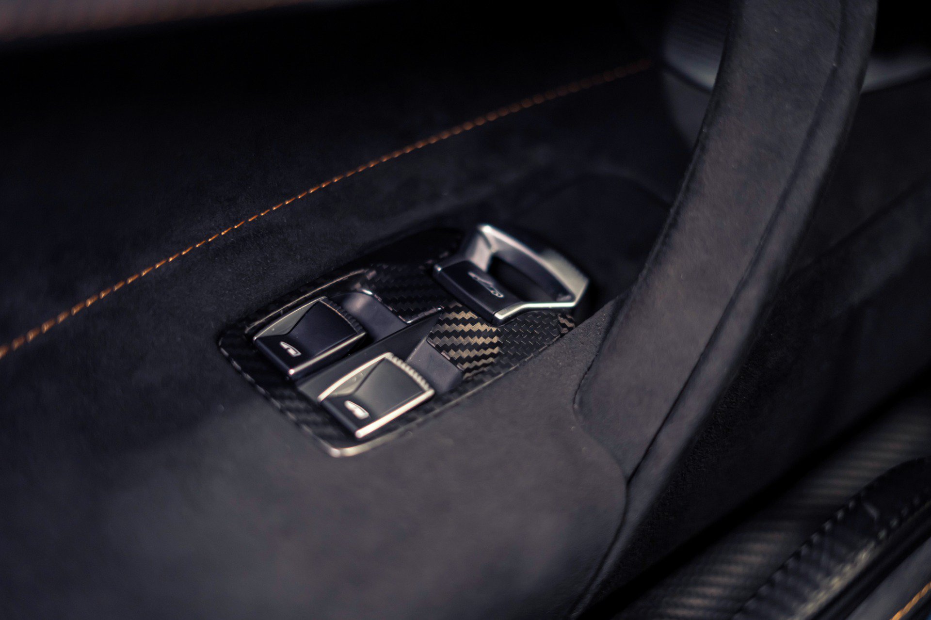 Used 2021 McLaren 765LT RWD image 12