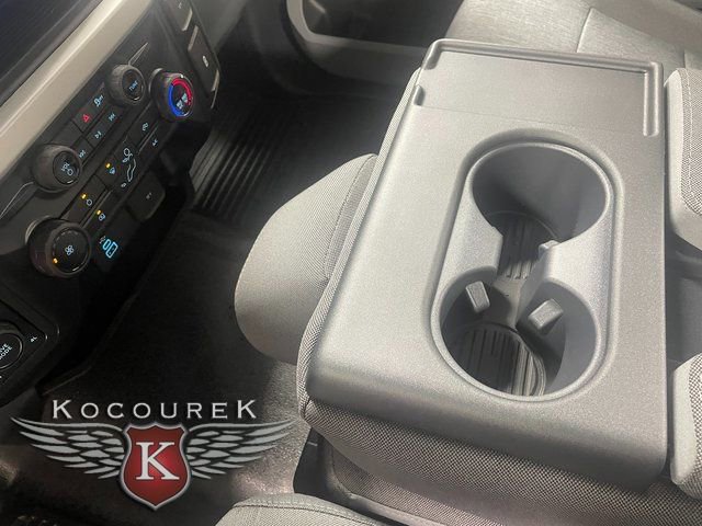 New 2026 Ford F250 XL w/ XL Chrome Package image 17