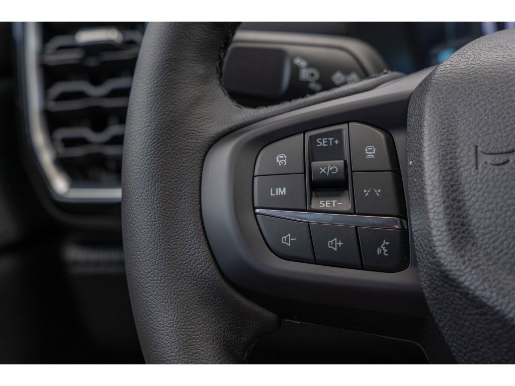 New 2025 Ford Ranger Lariat w/ FX4 Off-Road Package image 26