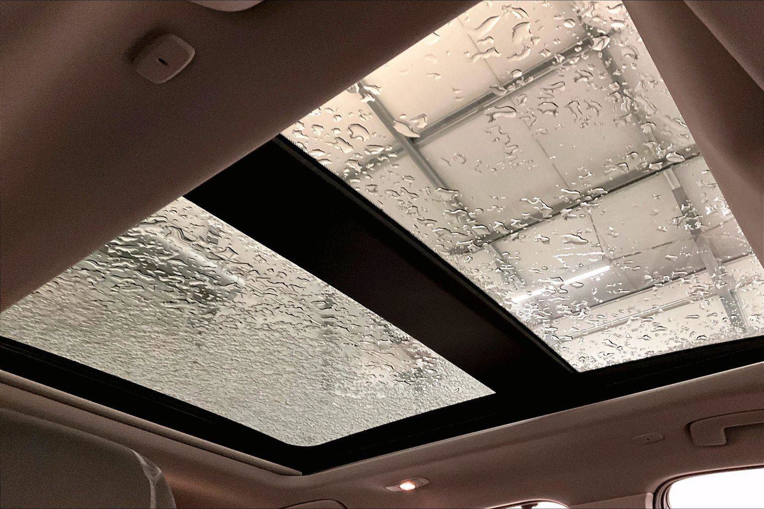 Used 2023 Nissan Rogue SV w/ SV Premium B Package image 21