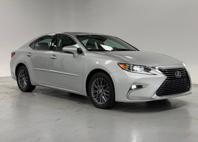 Used 2018 Lexus ES 350 w/ Navigation System Package image 6