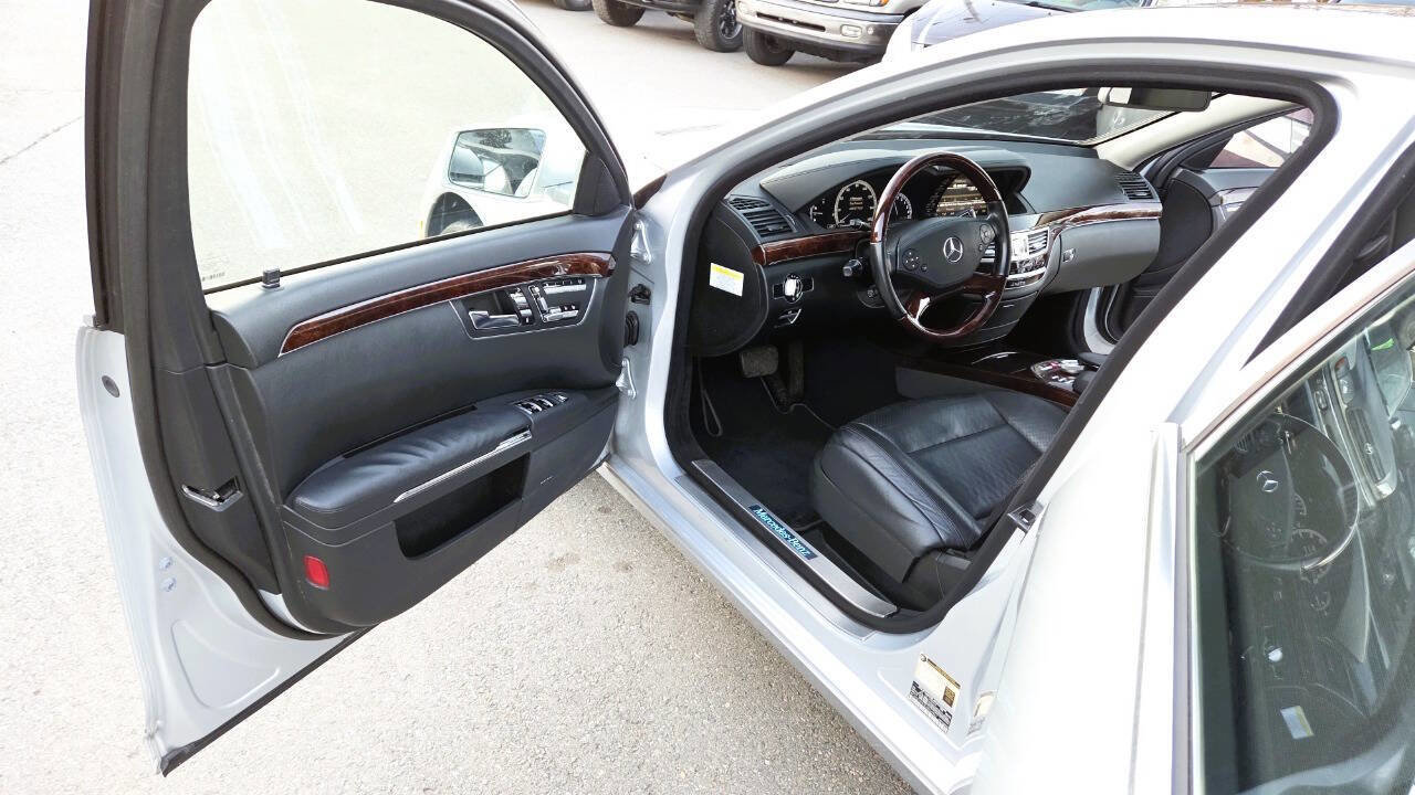 Used 2013 Mercedes-Benz S 550 4MATIC image 27
