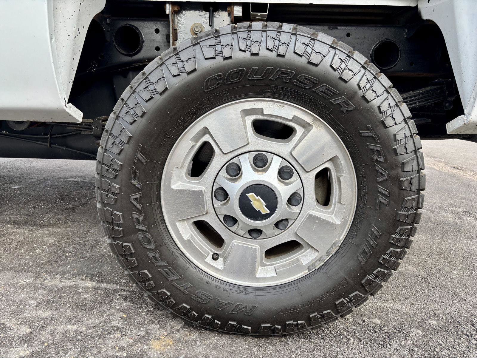 Used 2014 Chevrolet Silverado 2500 LT image 37