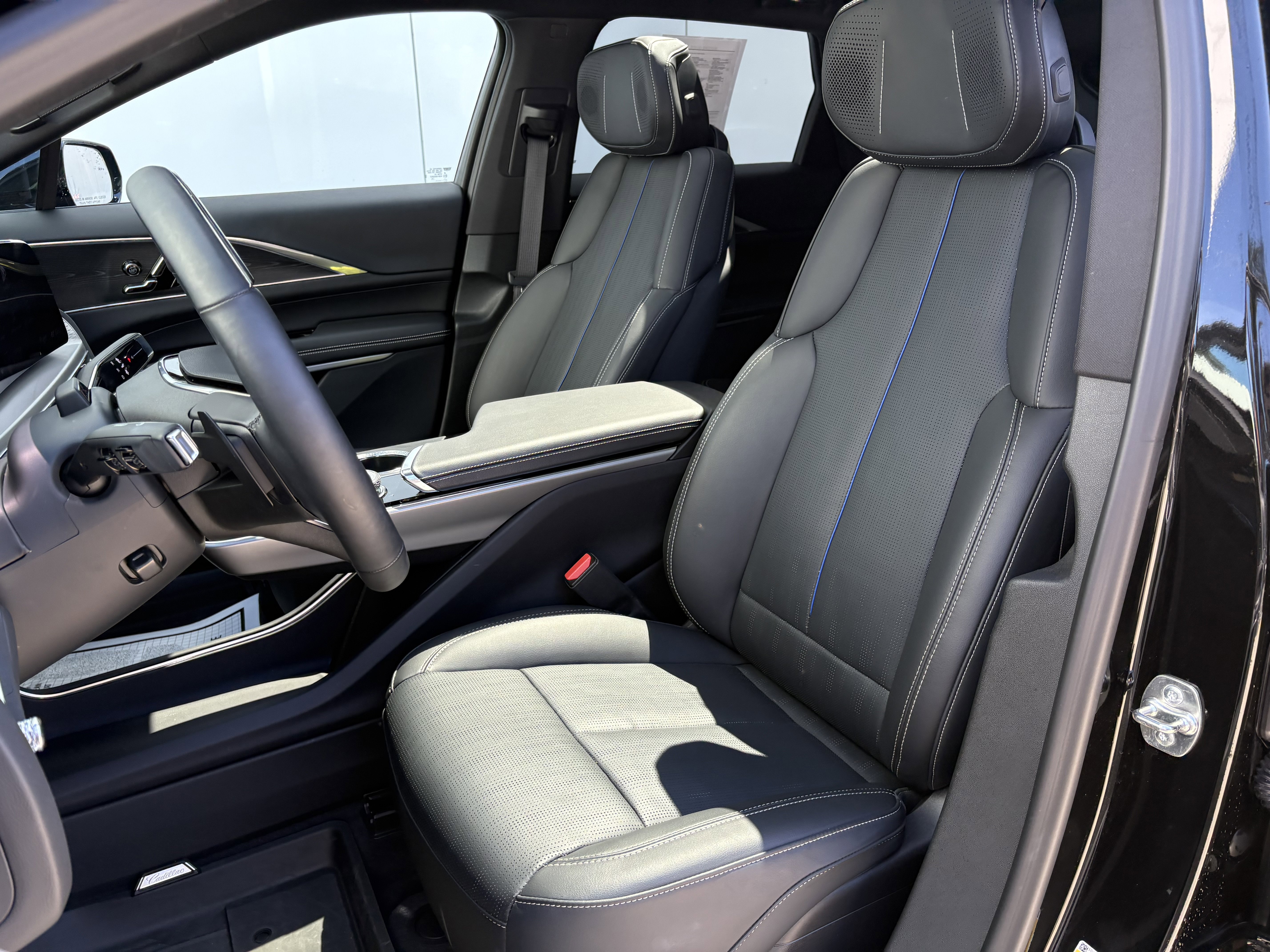 Certified 2024 Cadillac Lyriq Sport w/ LPO, Floor Liner Package AWD/4WD image 12
