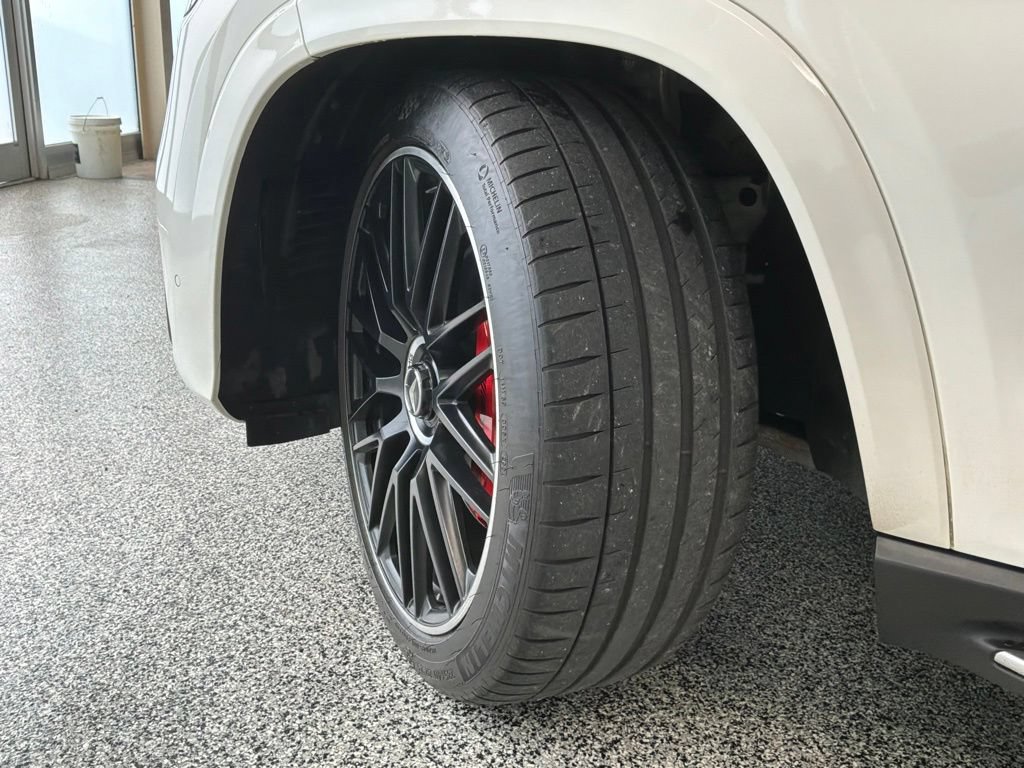 Used 2023 Mercedes-Benz GLS 63 AMG 4MATIC image 3