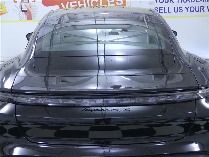 Used 2023 Porsche Taycan GTS image 8