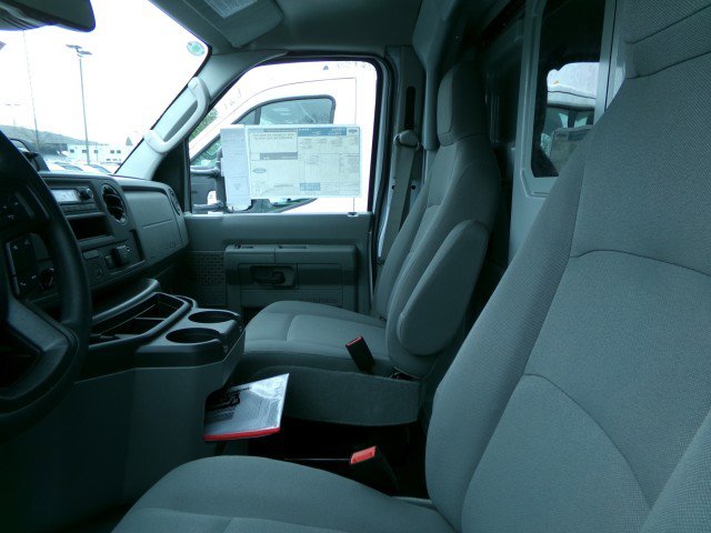 New 2027 Ford E-350 and Econoline 350 Super Duty w/ Power Equipment Group image 9