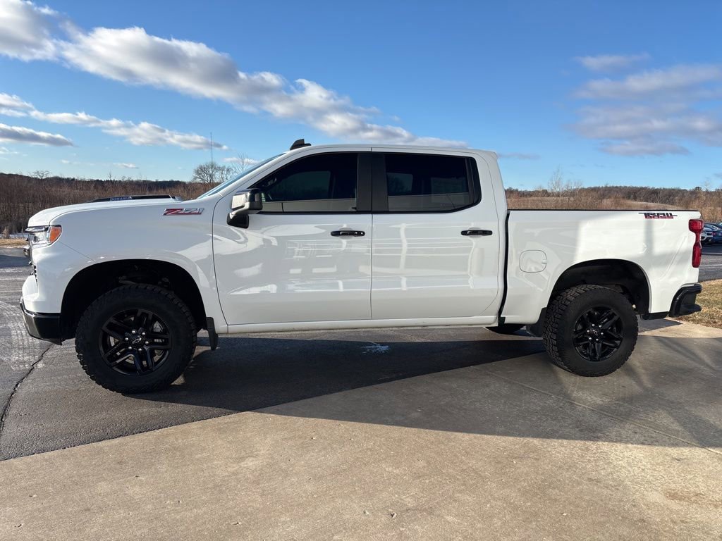 Certified 2024 Chevrolet Silverado 1500 LT Trail Boss w/ Convenience Package II image 4