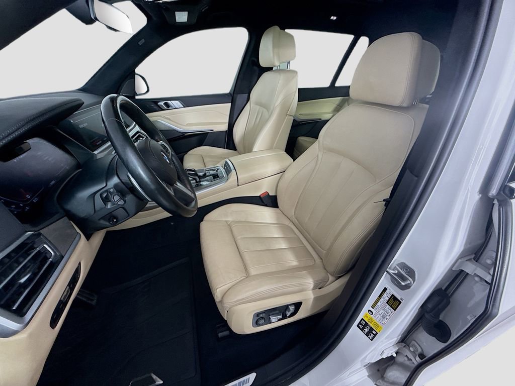 Used 2022 BMW X7 M50i image 14