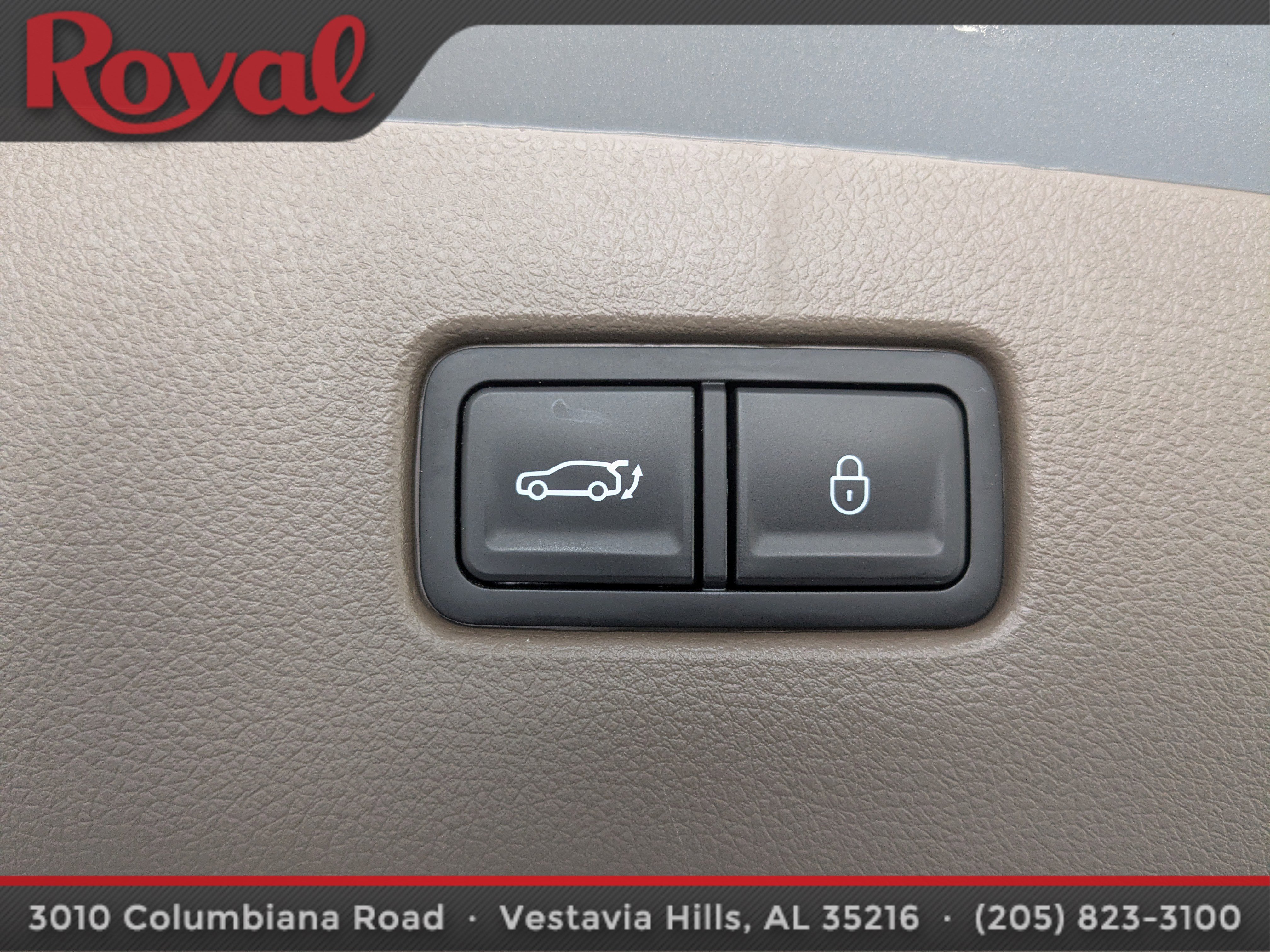 Used 2026 Genesis GV70 2.5T Advanced AWD/4WD image 13