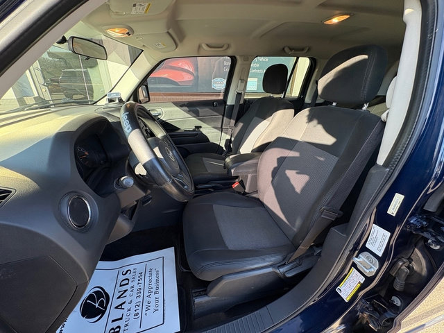 Used 2014 Jeep Patriot Sport image 11