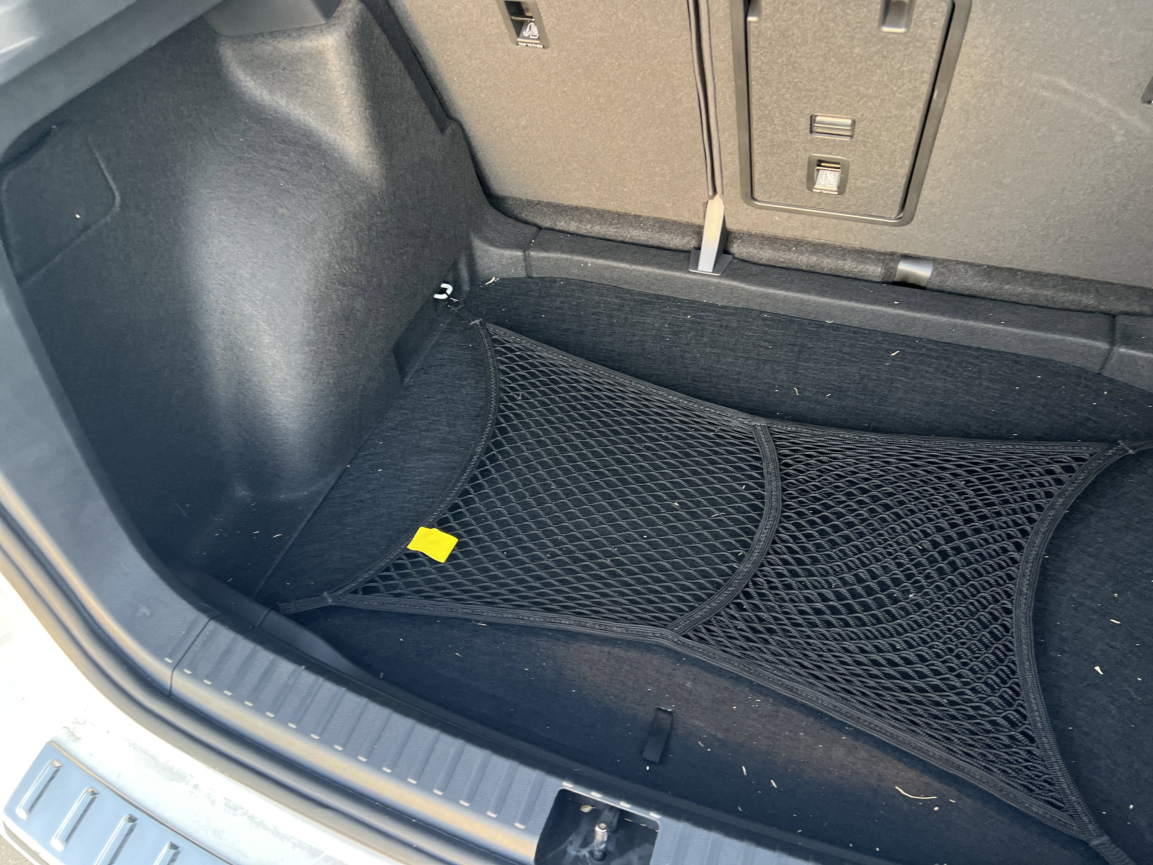 Used 2025 Volkswagen Taos SE image 31