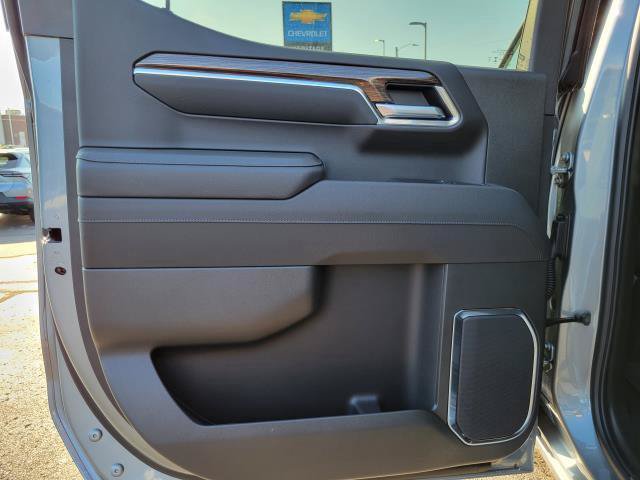 New 2026 Chevrolet Silverado 1500 LT Trail Boss w/ LPO, Dark Essentials Package AWD/4WD image 23
