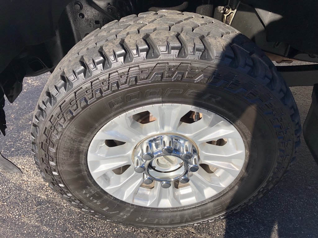Used 2020 Ford F250 XLT w/ XLT Value Package AWD/4WD image 11