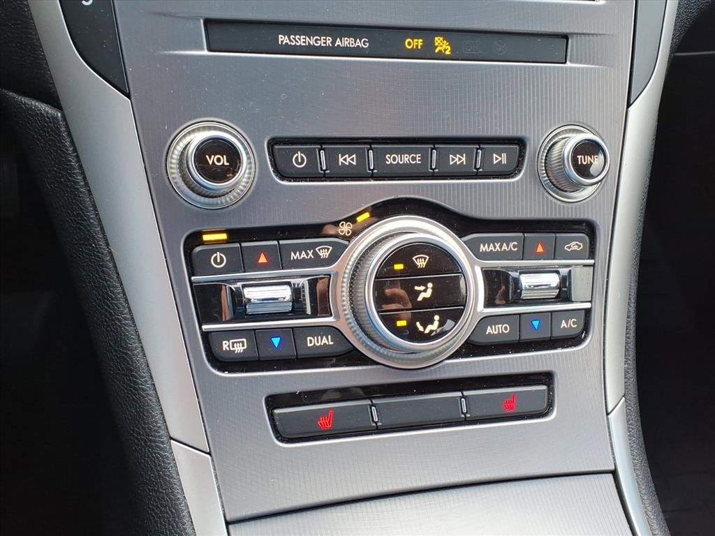 Used 2019 Lincoln MKZ Reserve image 10