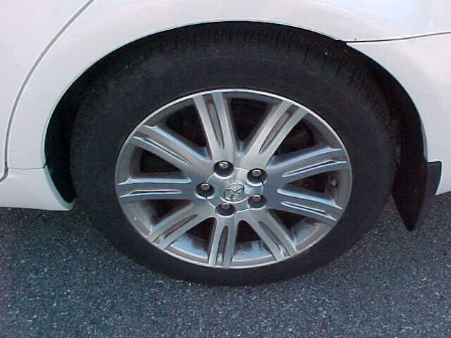 Used 2008 Toyota Avalon Limited FWD image 30