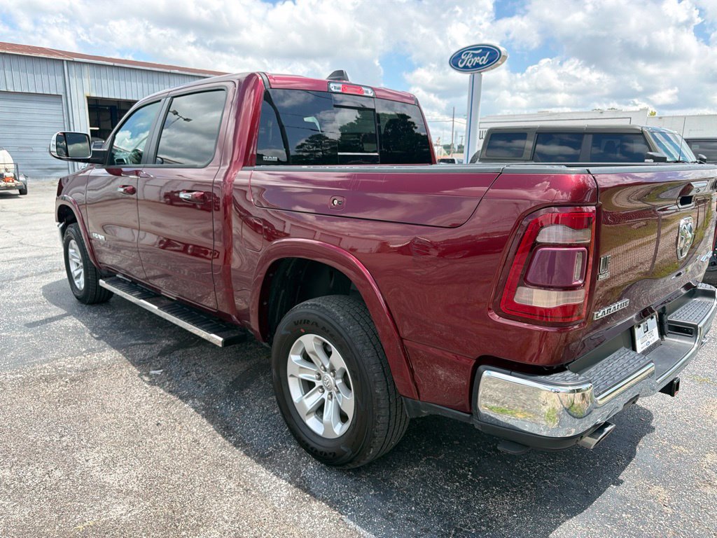 Used 2021 RAM 1500 Laramie AWD/4WD image 2
