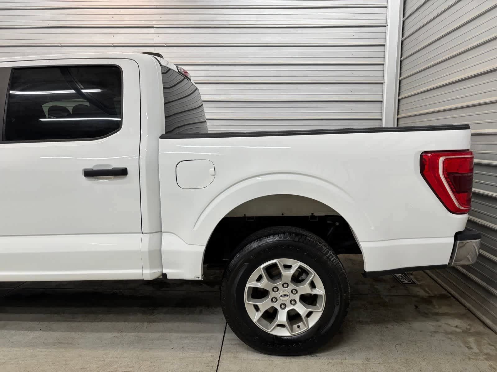 Used 2023 Ford F150 XLT AWD/4WD image 5