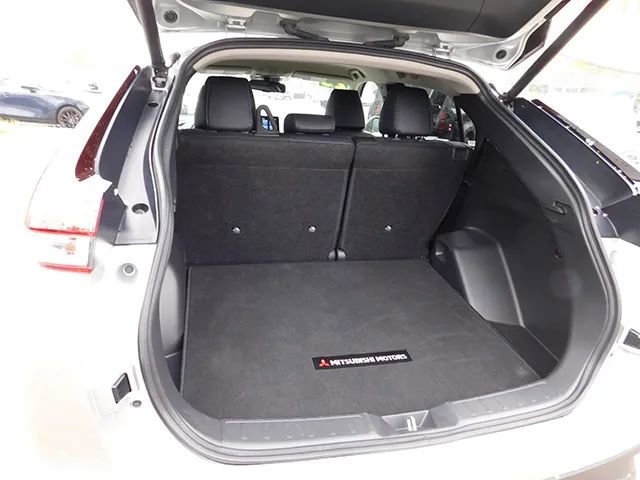 Used 2025 Mitsubishi Eclipse Cross SE image 8