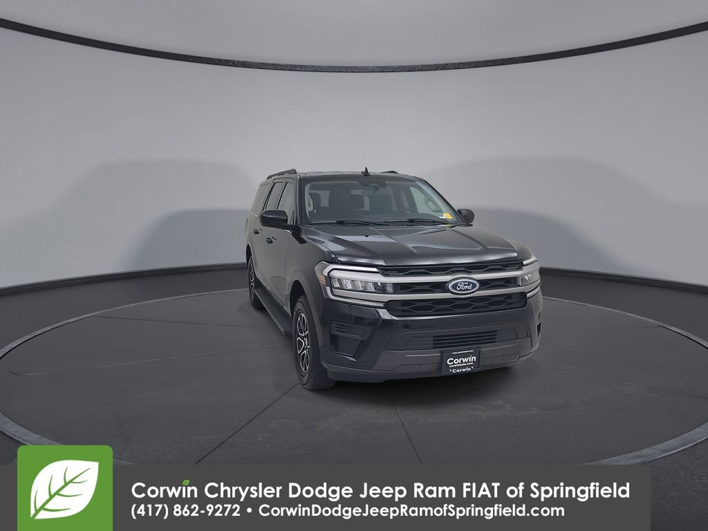 Used 2024 Ford Expedition Max XLT image 4