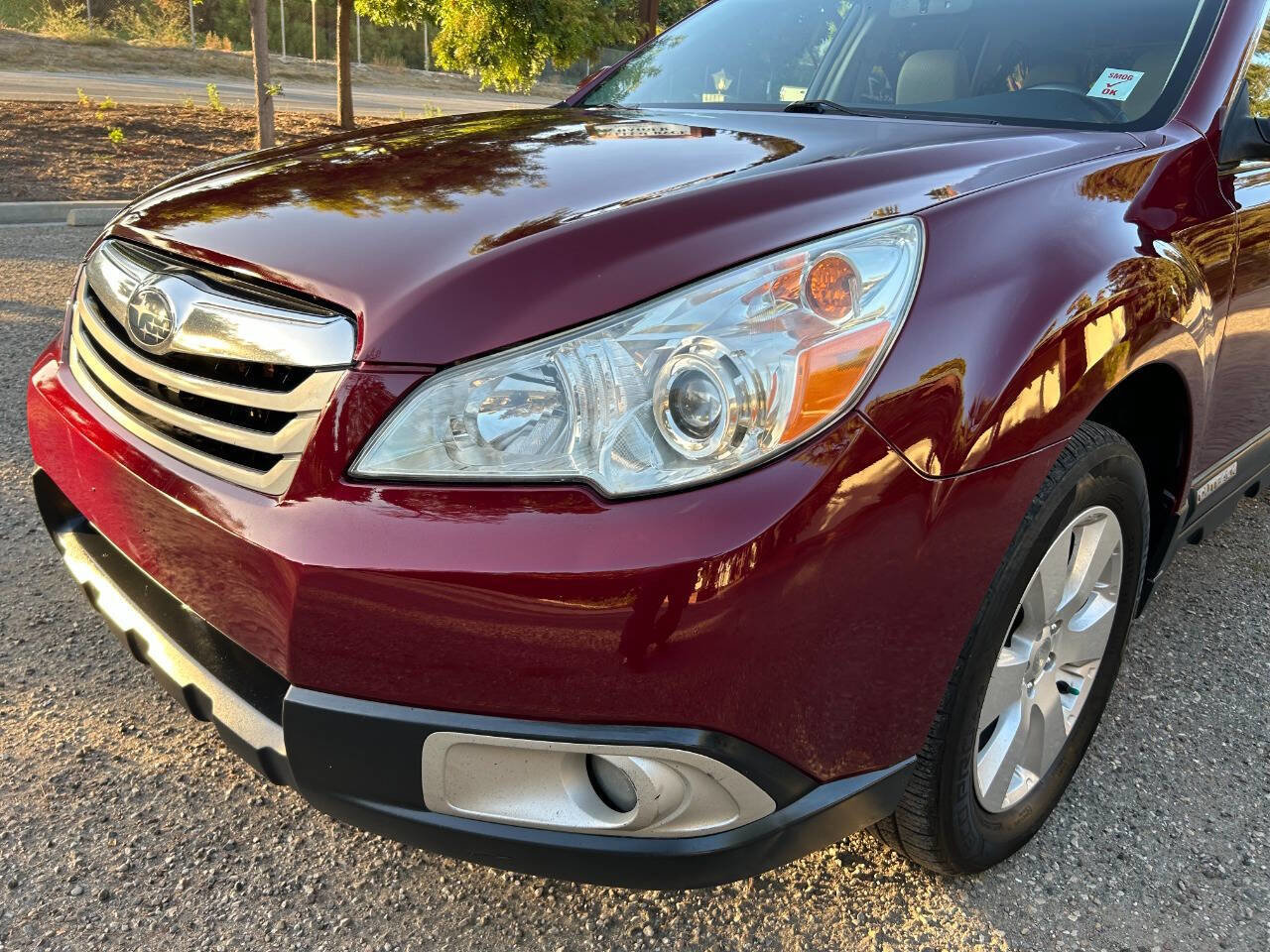 Used 2011 Subaru Outback 2.5i Premium image 5