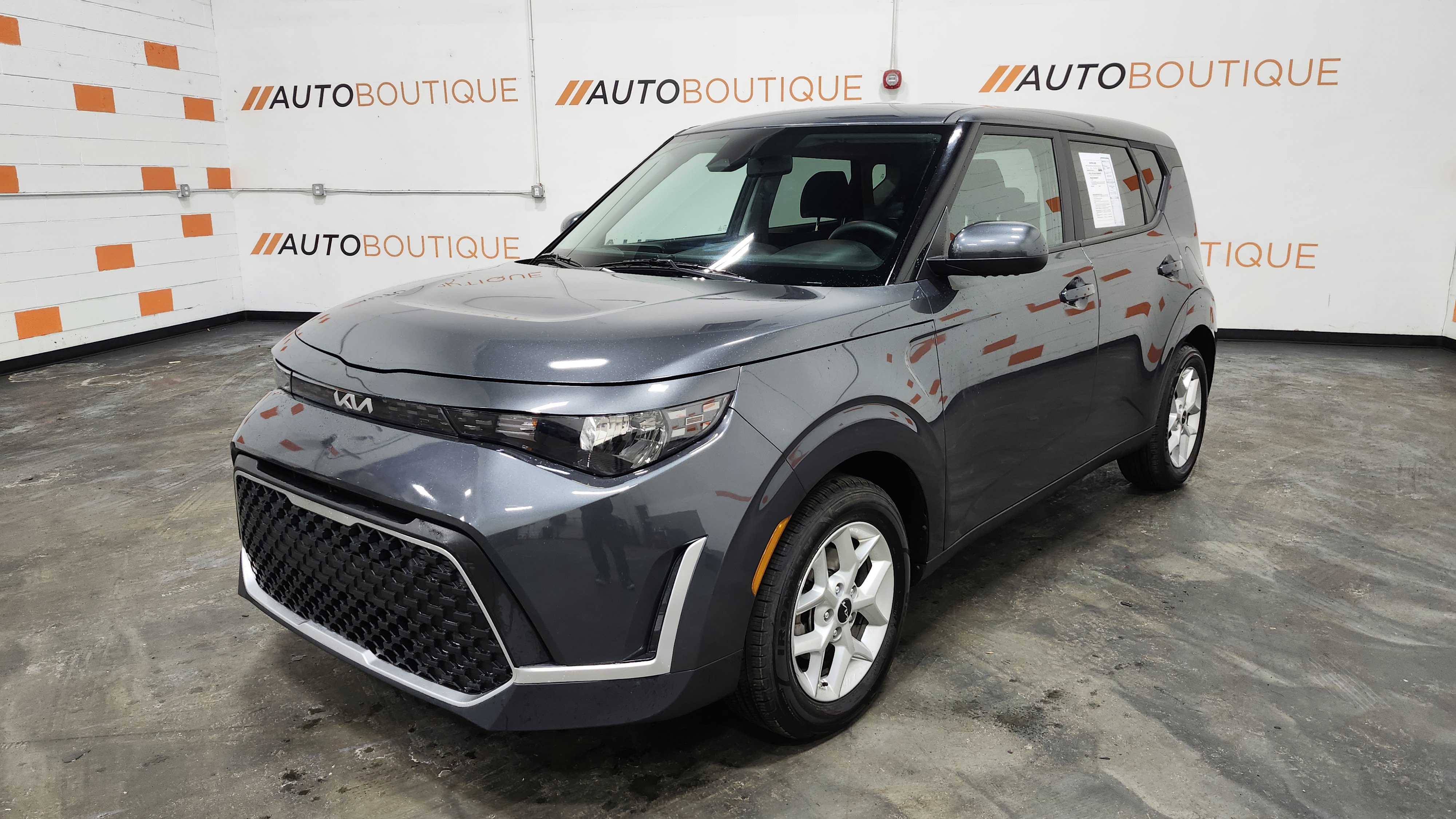 Used 2024 Kia Soul LX w/ Option Group 015 image 12