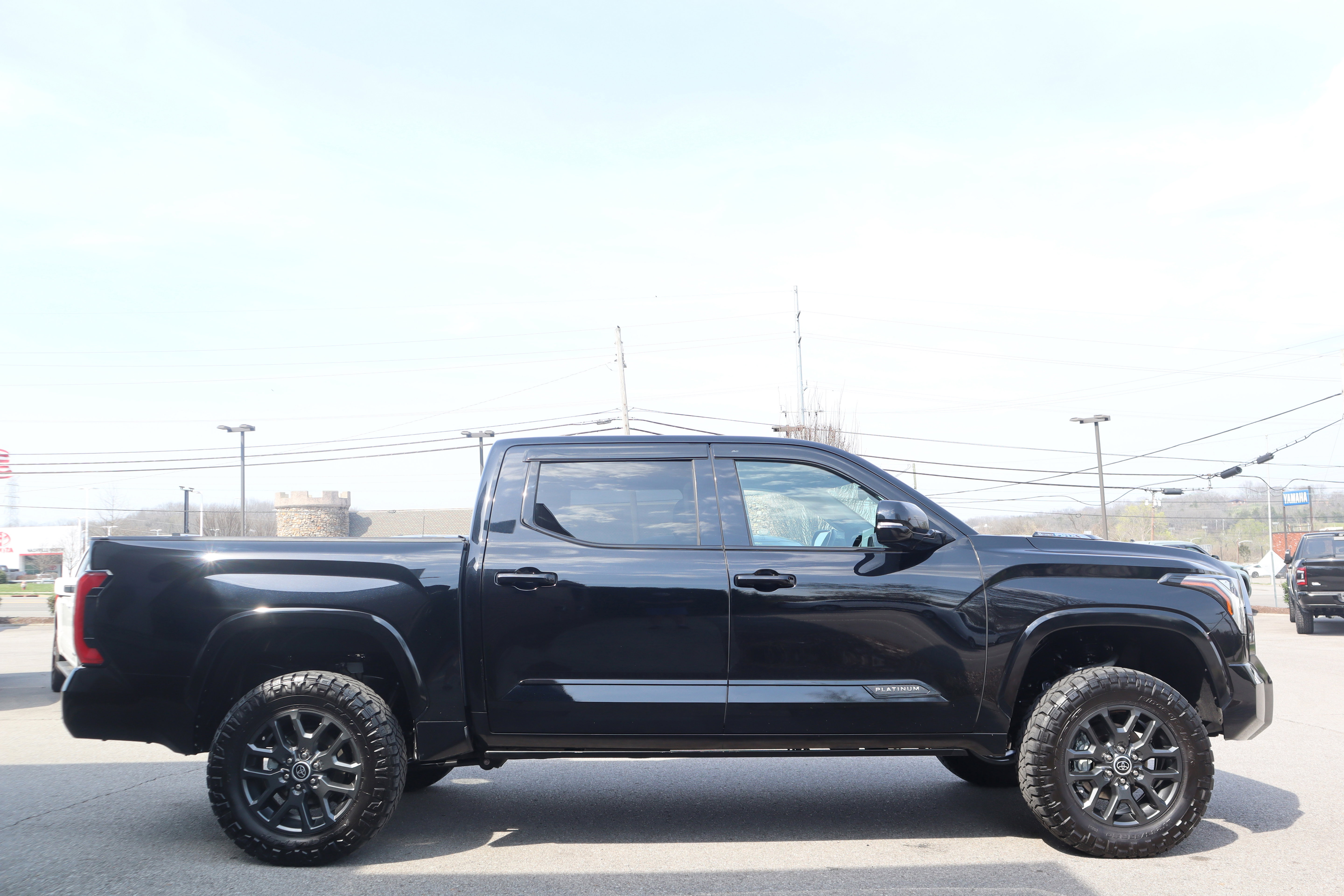 Used 2023 Toyota Tundra Platinum w/ Advanced Package image 6