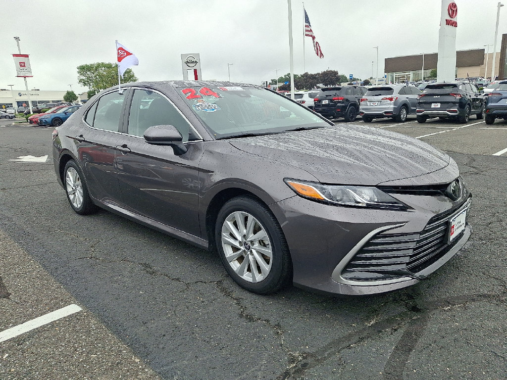 Certified 2024 Toyota Camry LE FWD image 3