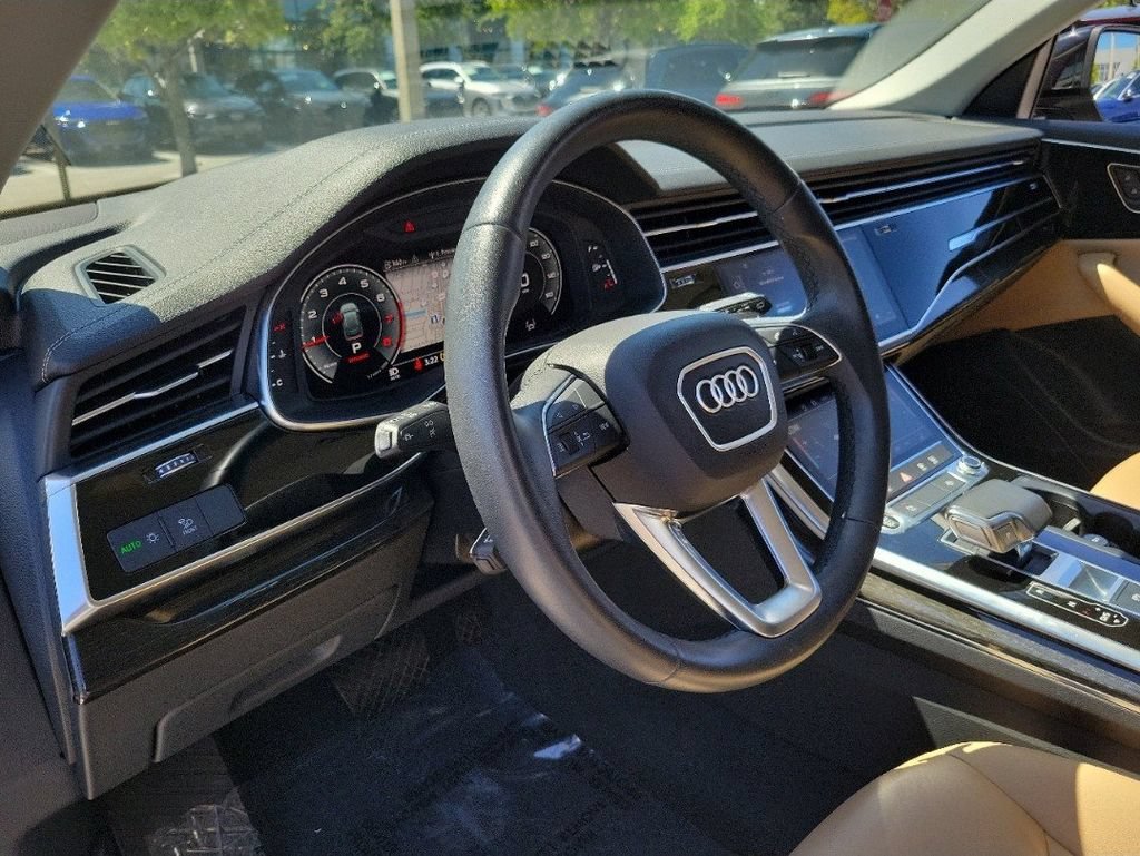 Certified 2023 Audi Q8 Premium w/ Convenience Package AWD/4WD image 7