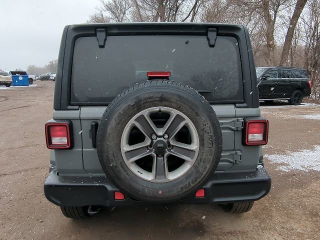 Used 2021 Jeep Wrangler Unlimited Sahara image 9