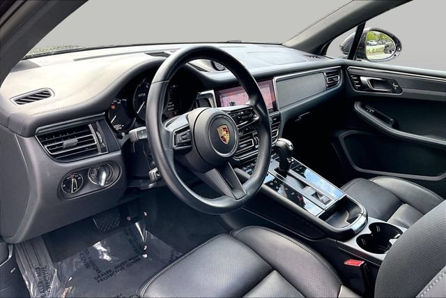 Used 2024 Porsche Macan GTS AWD/4WD image 20