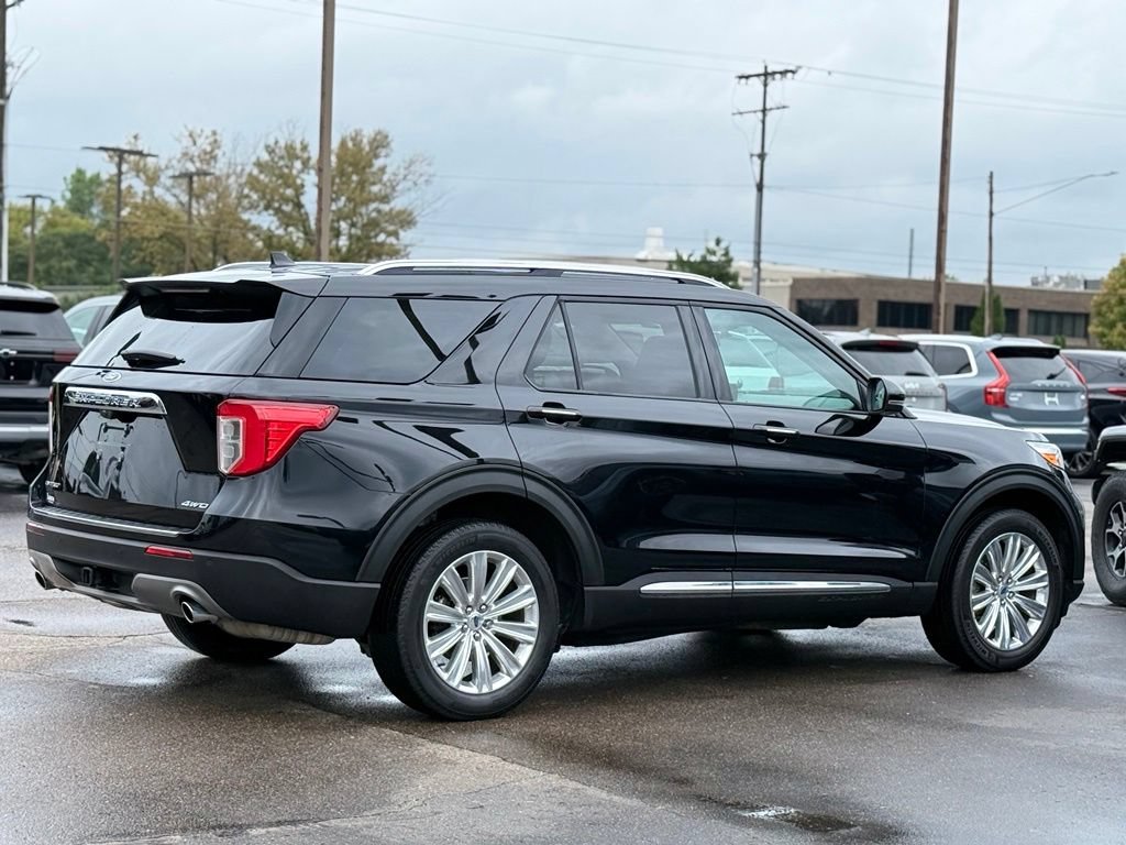 Certified 2024 Ford Explorer Limited w/ Limited Technology Package AWD/4WD image 37