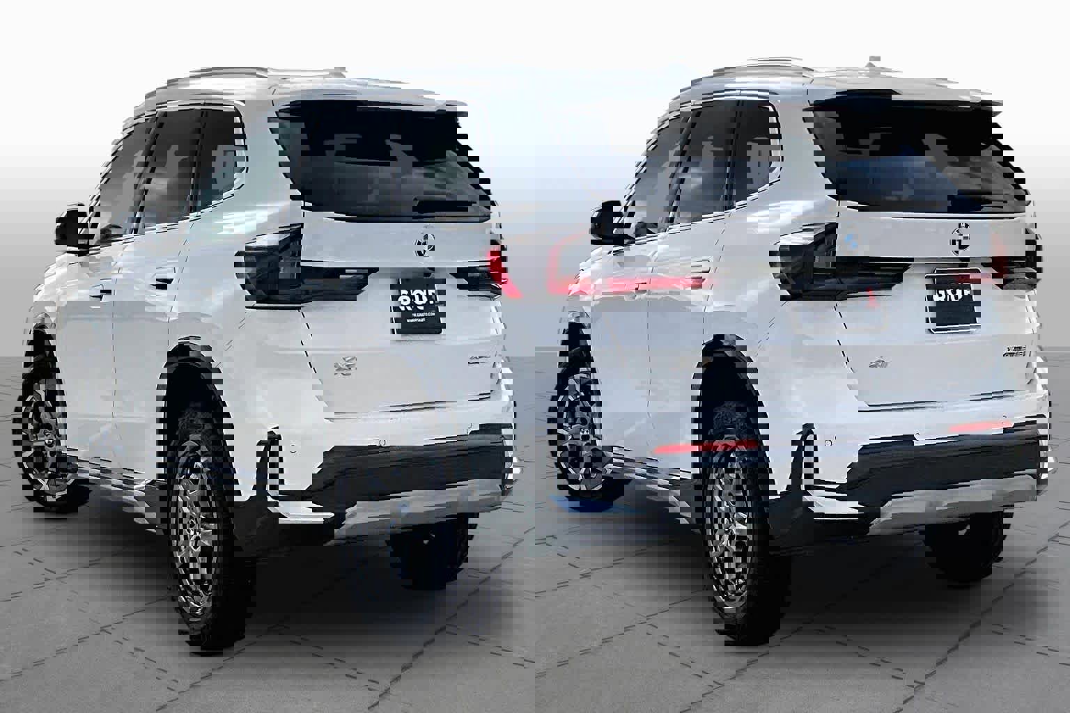 Used 2025 BMW X1 xDrive28i image 11